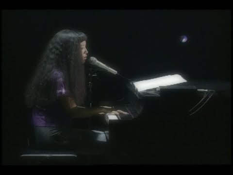 松任谷由実 - ひこうき雲 (Yumi Arai The Concert with old Friends)